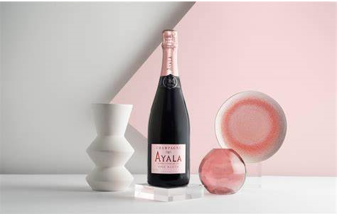 Champagne AYALA Rose (Champagne Glass 2脚 Gift)数量限定 シャンパーニュ アヤラ ロゼ (シャンパングラス  2脚 ギフト)数量限定